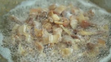 Kızarmış domuz eti