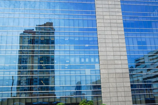 Modern building mirror glass — Stock Photo, Image