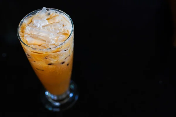 Iced milk tea — Stock Photo, Image