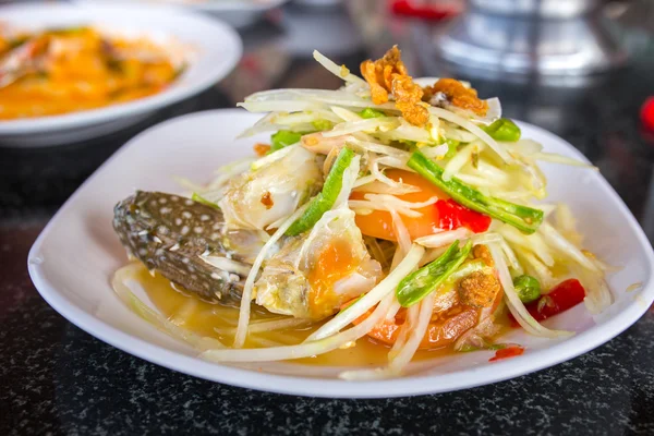 Papaya salade met krab — Stockfoto