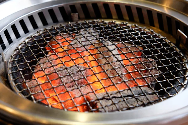 Barbecue vide grill — Photo
