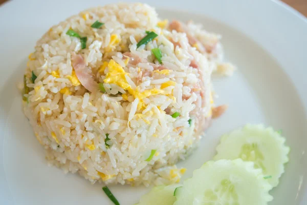 Arroz frito con carne — Foto de Stock