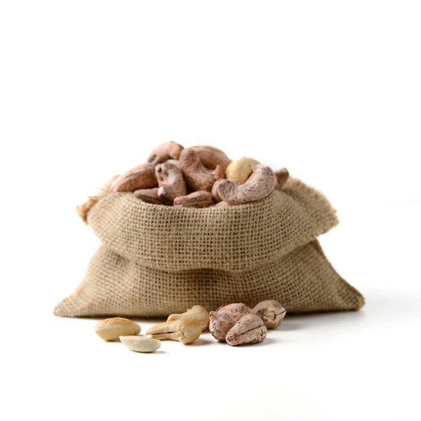 Cashewnuss im Sacksack — Stockfoto