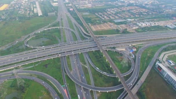Вид с воздуха на шоссе — стоковое видео