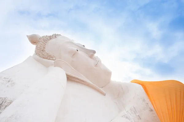 Schlafende Buddha-Statue — Stockfoto