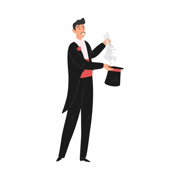 Homme souriant magicien montrant des tours avec lapin et chapeau dans le cirque — Image vectorielle