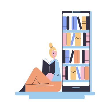 Genç, gülümseyen bir kadın elektronik kitap okuyup oturuyor.