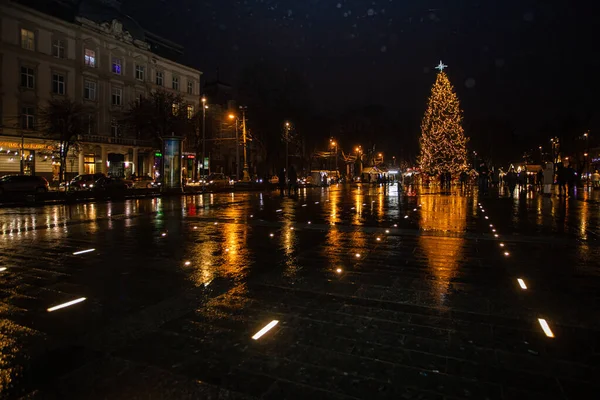 Árvore Natal 2021 Perto Ópera Lviv — Fotografia de Stock