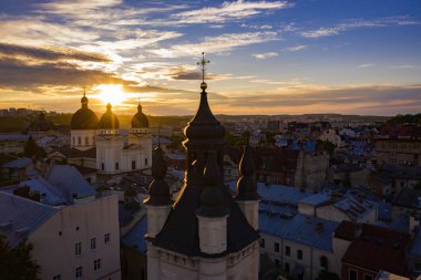 Lviv, Ukrayna - 17 Nisan 2020: İHA 'dan Mary' nin Varsayımının Ermeni Katedrali