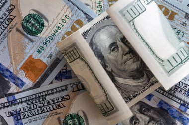 Tasarım amaçlı 100 dolarlık banknotlara eski 100 dolar.