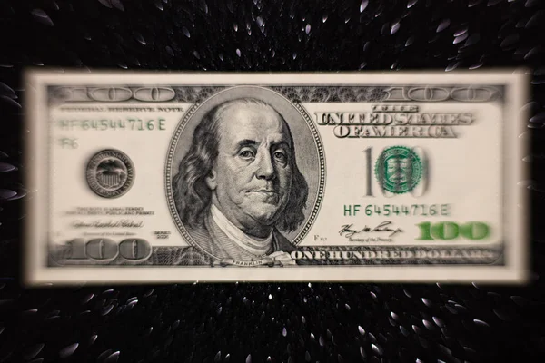 100 Доларів Банкноти Чорному Блискучому Фоні Дизайнерських Цілей — стокове фото