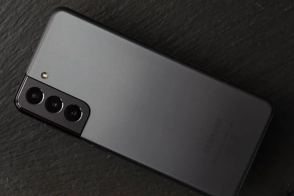 Szöul Dél Korea Április 2021 Samsung Galaxy S21 Phantom Grey — Stock Fotó