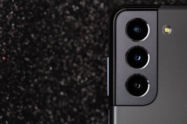 Seul, Güney Kore - 24 Nisan 2021 Samsung Galaksisi S21 Hayalet Galaksisi