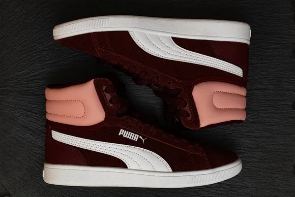 Herzogenaurach Tyskland Maj 2021 Vineyard Wine Puma Vikky Mid Fur — Stockfoto