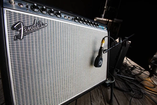 Lviv Ukraine May 2021 Fender Amplifier Concert Stage Sennheiser 906 — Stock Photo, Image