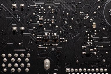 Anakart fırınının parçalarının kapatılması