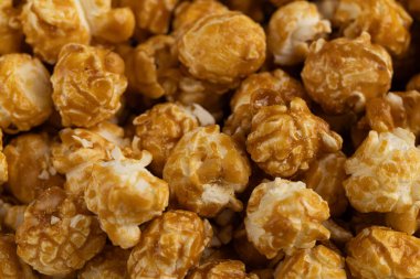 Tam Çerçeve Karamelli Patlamış Mısır Dokusunu Kapat