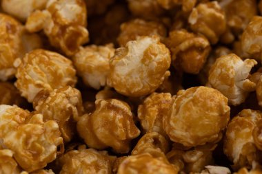 Tam Çerçeve Karamelli Patlamış Mısır Dokusunu Kapat