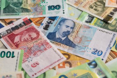 Bulgar Leva ve Avro Banknotları Tam Çerçeve Arkaplanı Dağıldı