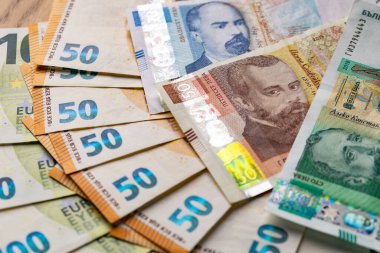 Bulgar Leva ve Avro Banknotları Tam Çerçeve Arkaplanı Dağıldı