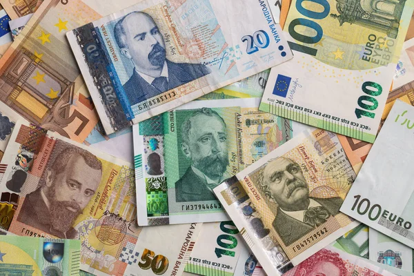 Bulgar Leva ve Avro Banknotları Tam Çerçeve Arkaplanı Dağıldı
