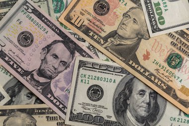 Tam Çerçeve Dağılmış ABD Doları Banknotlarını Kapat