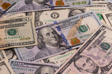 Tam Çerçeve Dağılmış ABD Doları Banknotlarını Kapat