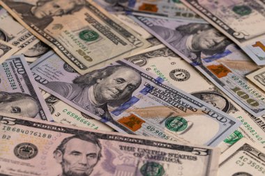 Tam Çerçeve Dağılmış ABD Doları Banknotlarını Kapat