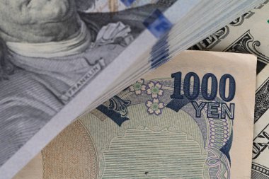 Yığınla Amerikan Doları Üzerine Japon 1000 Yen