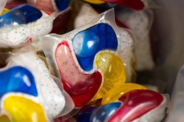 Birçok rengarenk Bulaşık Makinesi Deterjanının Arkaplanı