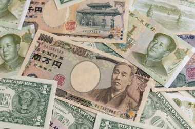 Japon Yen, Amerikan Doları ve Çin Yuan 'ı içeren Çoklu Ürünler Kolajı