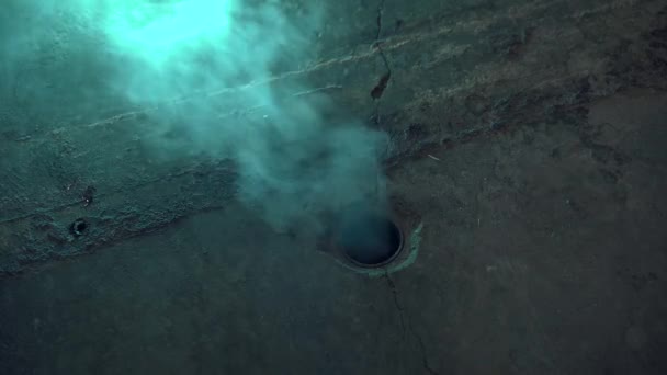 Тепло поврежденного центрального отопительного водопровода. — стоковое видео