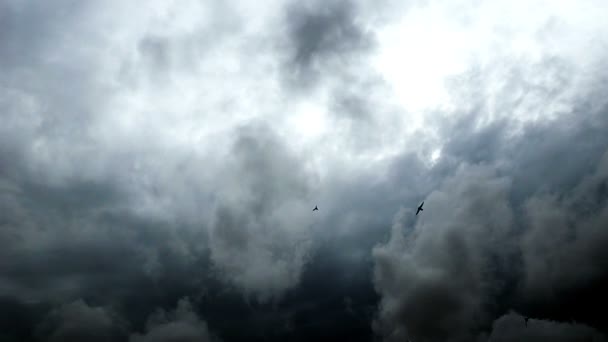 Nuages sur le ciel, laps de temps 