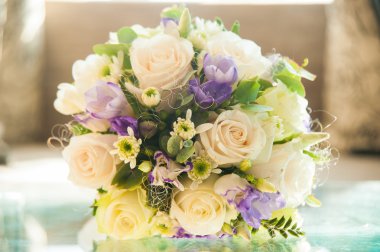 Düğün buketi. Gelinin çiçekleri 