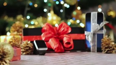 Tablet pc, smartphone ve smartwatch Noel için