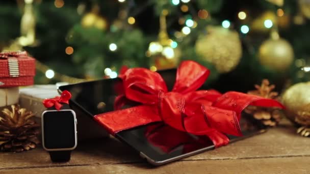 Tablet pc, smartphone e smartwatch para o Natal — Vídeo de Stock