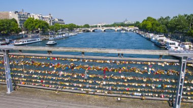 pont des arts kilitler seviyorum. Paris. Fransa.