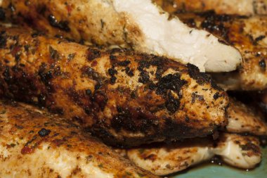 Kızarmış tavuk.