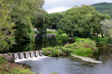 Umia Nehri ile manzara