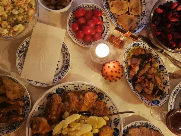 Traditionell Lithuansk Julmat Serveras Till Julmiddagen — Stockfoto