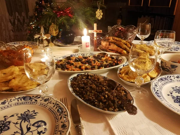 Comida Tradicional Nochebuena Servida Para Cena Nochebuena —  Fotos de Stock