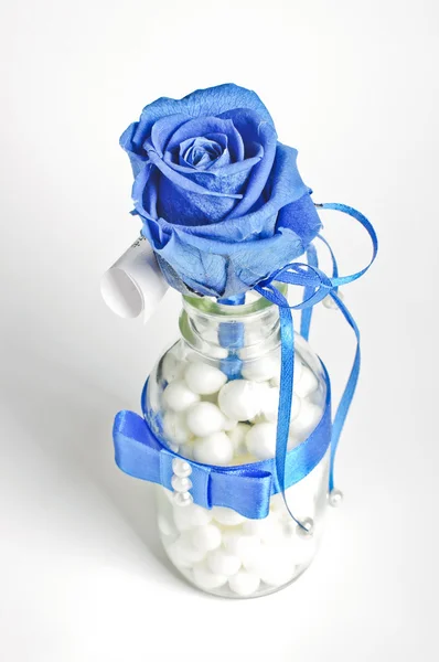 Blue rose gift — Stock Photo, Image