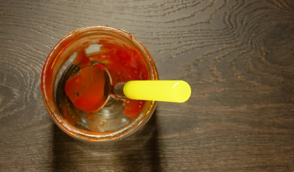 Empty ketchup jar isolated — Stock Photo, Image