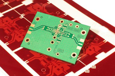 PCB üretimi için yazdırılan gerber maskesi
