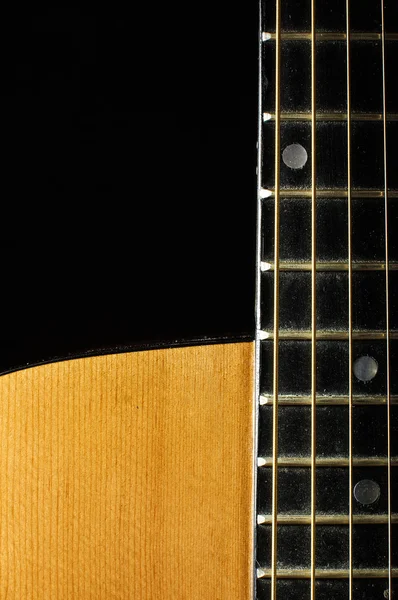 Detalle de guitarra vertical primer plano aislado —  Fotos de Stock