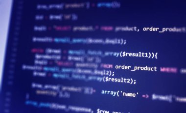 Yazılım geliştirme monitörü ekran arka planı. Kaynak kodlu geliştirici görüntüsü. Konsept kalıbı programlanıyor