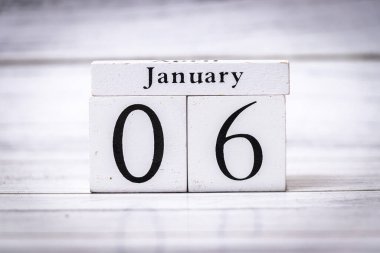 Yeni bir başlangıç ya da planlama zamanını göstermek için mükemmel bir takvim bloğu. Organizasyon programlama veya mevsimsel değişim temaları için ideal.