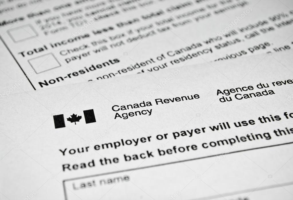 Canadian tax form. Stock Photo by ©Mattz90 61976351
