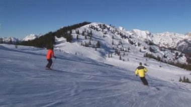 o Kayak iki kayakçı