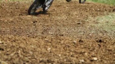 Motocross aşırı rekabet 